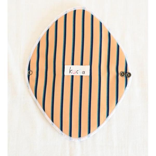 【kucca】とはkucca(クッカ)とは、店主のモロイ氏が自身の妊娠、出産、育児を通して、実際にしようする赤ちゃんとママの気持ちになって企画、制作された布おむつブランドから生まれた、布ナプキンシリーズ。不快感による肌ストレスや、石油系ポリ...