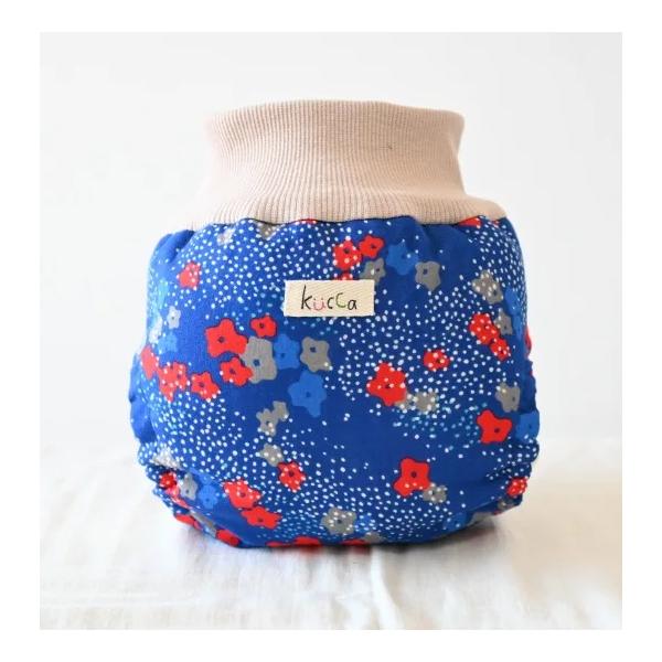 【kucca】とはkucca(クッカ)とは、店主のモロイ氏が自身の妊娠、出産、育児を通して、実際にしようする赤ちゃんとママの気持ちになって企画、制作されたすべてがオリジナル商品。おむつは赤ちゃんが「毎日ずっとつけている」もの。そのストレスは...