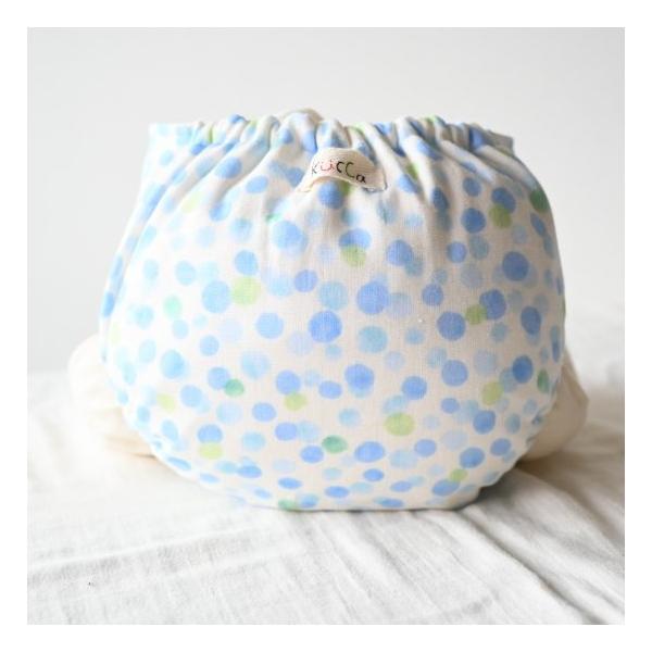 【kucca】とはkucca(クッカ)とは、店主のモロイ氏が自身の妊娠、出産、育児を通して、実際にしようする赤ちゃんとママの気持ちになって企画、制作されたすべてがオリジナル商品。おむつは赤ちゃんが「毎日ずっとつけている」もの。そのストレスは...