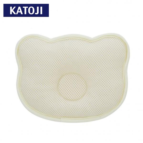 中材に通気性抜群の「aircure」を使用した高機能マクラ ぐうぐうねんね マクラ(くま)通気性・保温性ばつぐん。体温調節をサポート！■ ぐうぐうねんね マクラ　くまの特長 ■●90%が空気の隙間でできた通気性抜群の素材。●夏は涼しく、冬は...