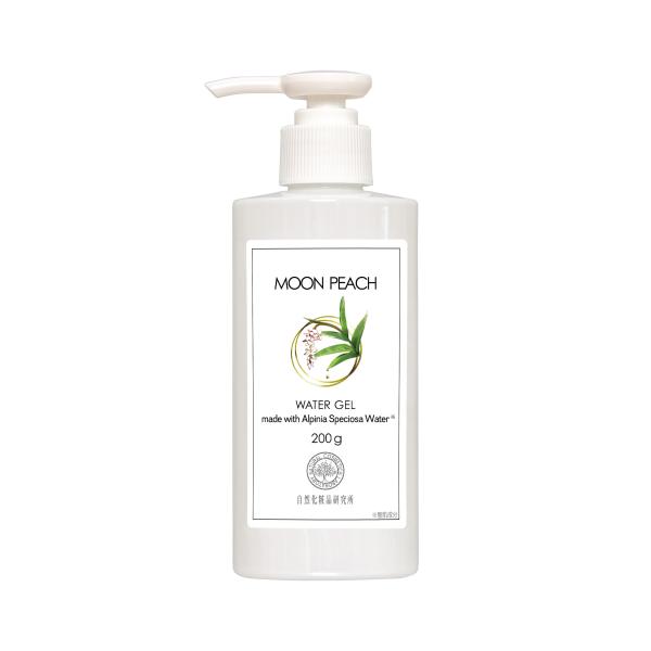 沖縄県今帰仁(なきじん)に群生する月桃(ゲットウ)から採れる「原液100％月桃水ウォーター」をふんだんに使用。 植物性グリセリンに加え、ニキビケアに欠かせない3種の和漢植物成分とアミノ酸成分をプラスした、高保湿ジェル。 月桃のアロマ成分があ...