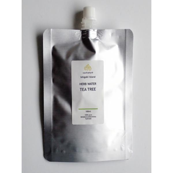 石垣島産無農薬の自家栽培ティートゥリーを天然の湧き水で水蒸気蒸留したハーブウォーター。ティートゥリーはオーストラリアの先住民アボリジニによって古くから使われてきたハーブです。野性味のあるフレッシュな芳香で、幅広い有用性が確認されています。代...