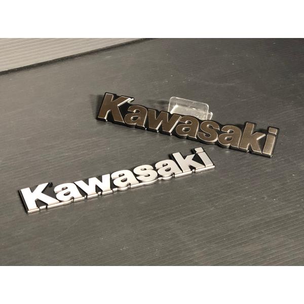カワサキ（Kawasaki） ☆金属製☆ 純正 タンク エンブレム メッキ S