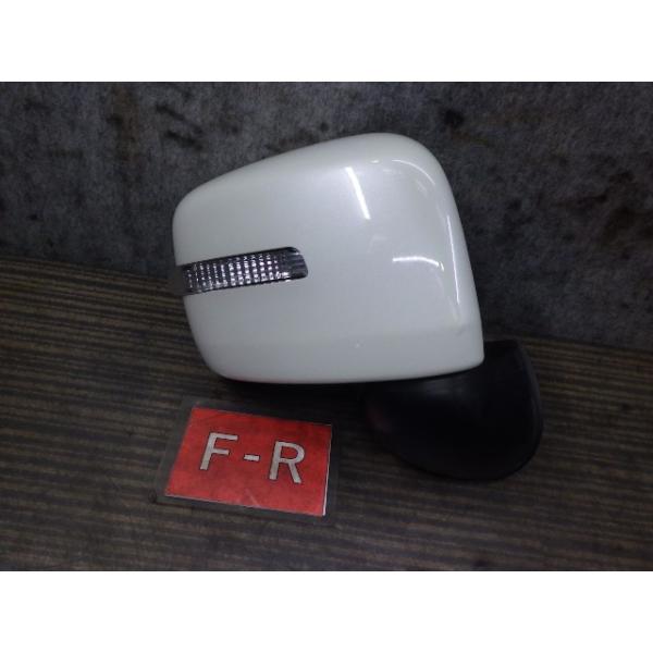 スペーシア DAA-MK53S 右サイドミラー ZVR 白 84710-79R23【同梱不可