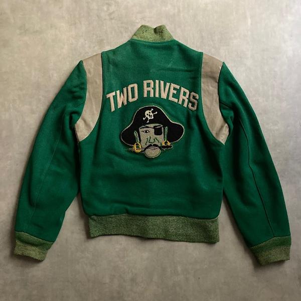 新品タグ付❗️BRONZE AGE パイレーツ ピラニアロゴ スタジャン カーキM navie_u-2635