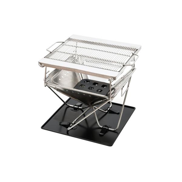 【サイズ】 組立サイズ:(約)幅21×奥行18×高さ11-14.5cm・収納サイズ:(約)幅20×奥行20×高さ4cm 【重量】1.4Kg【セット】焚き火台・炭火床・グリルブリッジ・ベースプレート・収納バッグ1-2人用のSサイズになります。...