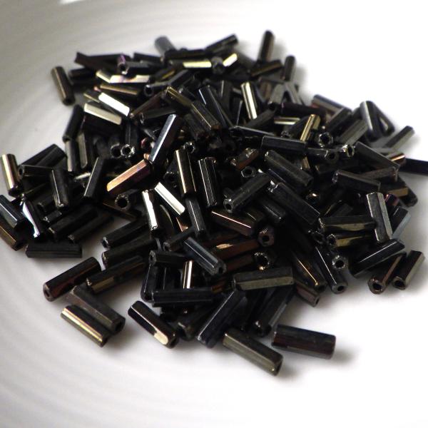 ヴィンテージ竹ビーズ 漆黒に加工あり 7ｍｍｘ2ｍｍ 11グラム