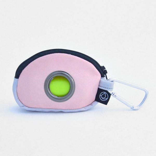 倍々+5倍！最大ポイント26倍！本日限定！【ファッド FAD プープバッグ・ディスペンサー 1ロール付き お散歩に便利なプープバッグ（うんち袋）用ディスペンサー。 プープバッグ1ロール付き。取り出し口まわりが金具になっているので取り出しやす...