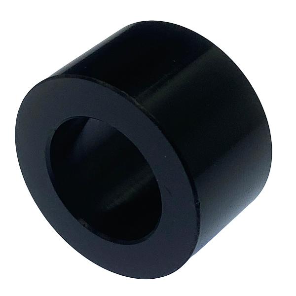 サイズ：内径10.2mm、外径17mm、長さ10mm素 材 ：アルミ材／黒アルマイト入 数 ：2個他サイズのバリエーションも豊富に対応。追加工も可能です。例えば、バイクのマフラーやステップ、シート等、カスタムパーツへの交換時にスペース調整用...