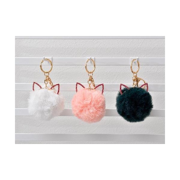 猫雑貨 猫モチーフ フェイクファー猫耳つきキーホルダー 2 Fk005 猫の手さき 通販 Yahoo ショッピング