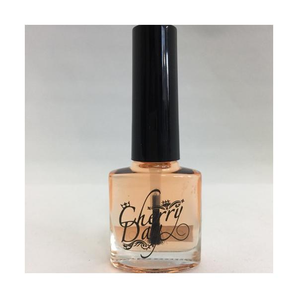 健やかな爪の育成を促す保湿オイル。乾燥を防ぎ保湿効果があるので、ささくれ予防にも！キューティクルに塗布してお使いください。