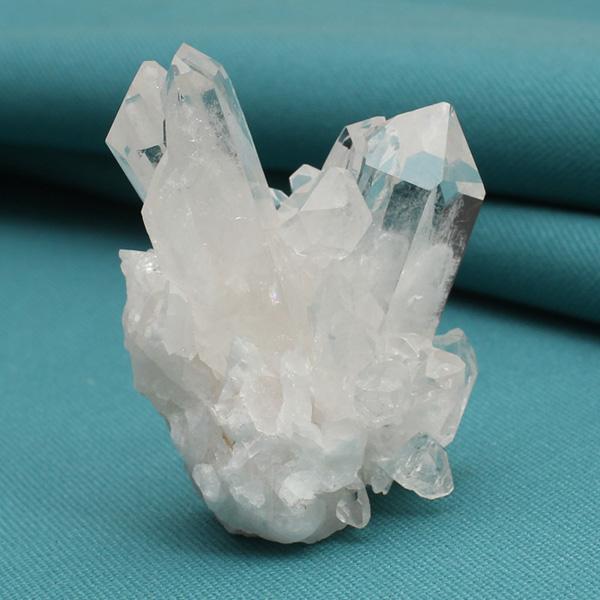 本水晶クラスター観賞石1500gUP