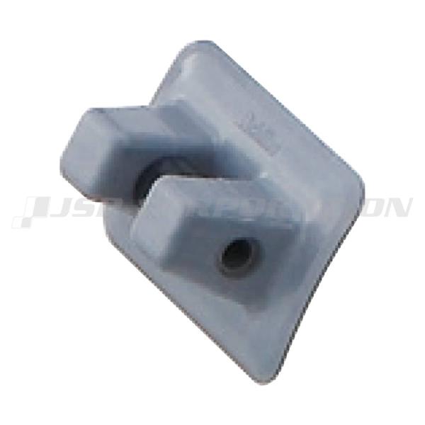 ●アンカーロープの巻き上げ労力を減らすローラーを取りつけてあります。チューブがロープに擦れるのを防止する効果があります。