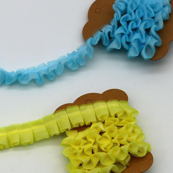 ( レース ) パール付き チュール フリルレース  │ 販売単位 10cm【 商用利用可 】+販売サイズ：14cm x 10cm+素材:　ポリエステル透け感が美しいブラックチュールに、5.7mmのパールビーズを贅沢にあしらったフリルレース...