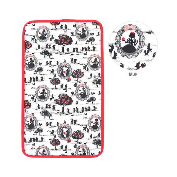 白雪姫柄がオシャレなランドセルカバーを入荷しました！簡単に着脱できてランドセルを汚れや傷から守ります。いつものランドセルとは違うオシャレが楽しめていいね♪【サイズ】・Lサイズ・カブセ推奨サイズ：約W25..5×H45.5cm・本体サイズ：W...