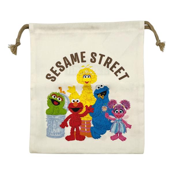 セサミストリートの可愛い巾着です。給食袋として大活躍なサイズ♪コップ・歯ブラシ・カトラリーセットなどいろいろな小物入れに使える◎【仕様】本体サイズ：約W265×H295mm材質：綿日本製体操服袋　体操着入れ　上履き　靴　シューズ　給食袋　小...