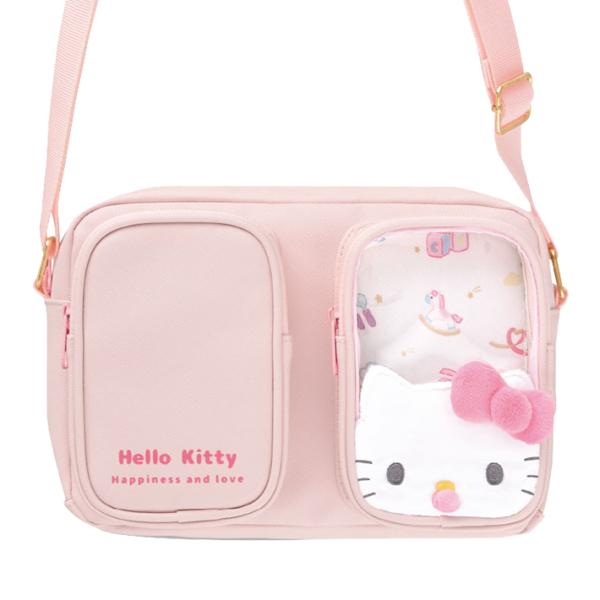 便利な立体ポケットが2個ついたミニショルダーバッグです♪型崩れしにくいしっかりした作りで、ちょっとしたお出かけに便利なサイズ感！ぬいぐるみ素材でできたキャラクターがかわいい◎クリアPVCから覗く内生地までかわいさにこだわったデザインです♪シ...