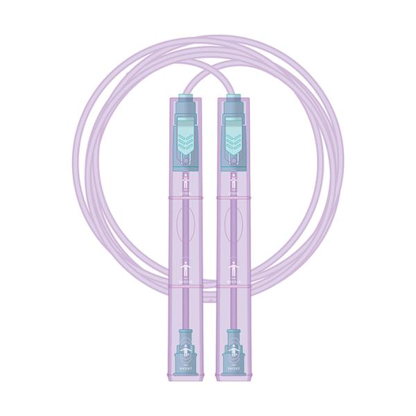 ロープを切らずに長さの調整ができるなわとびです。ワンタッチで最長20cm調整可能！グリップは跳びやすい持ち方ができる形状で、ロープも軽くて回しやすくなっています◎【仕様】パッケージサイズ：約W110×H220×D35mmグリップのサイズ：約...