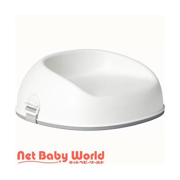 他サイト： ベビービョルン ブースターシート ホワイト ( 1枚 )/ ベビービョルン(BABY BJORN) ( ベビーチェア お食事グッズ 家具 テーブルチェア )の商品画像