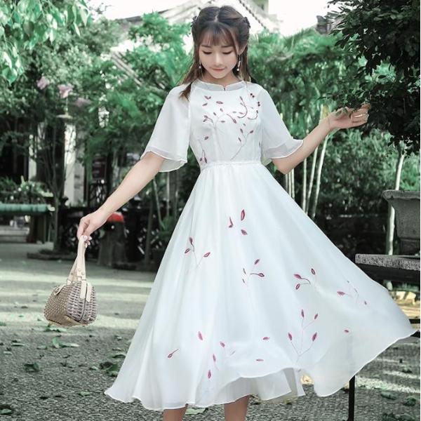 ぜいたく白い レース ワンピース 最高の花の画像