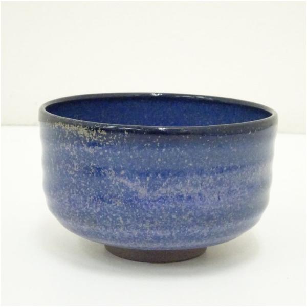 作家物　青釉茶碗