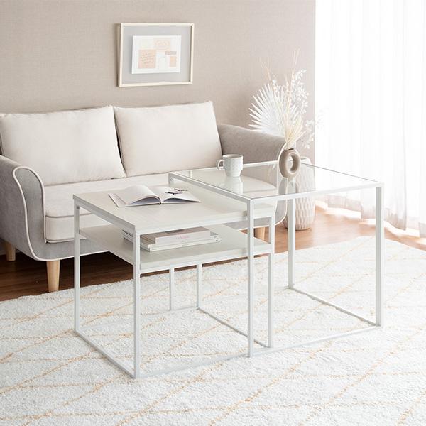 ■商品説明ソファでのお食事やパソコン作業に便利なハイタイプのネストセンターテーブル。美しいガラス天板のテーブルと棚付き木製テーブルは重ねたり切り離したり、自由なレイアウトが可能です。カラーはホワイト、グレー、ブラウンの3カラーをご用意。お好...