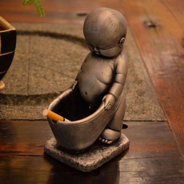 灰皿 しょんべん小僧風 陶磁器 アンティークシルバー色 Tuc1140c019 ノイシュタットyahoo 店 通販 Yahoo ショッピング