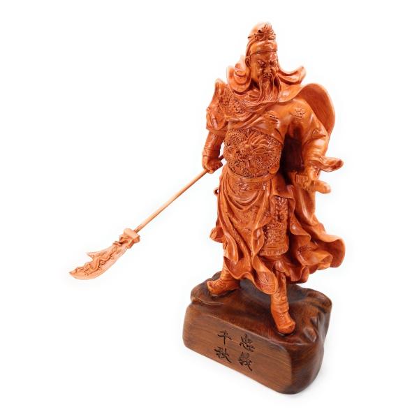 置物 フィギュア 関羽 青龍偃月刀を持つ立ち姿 三国志 木彫り風 樹脂製 Buyee Servis Zakupok Tretim Licom Buyee Pokupajte Iz Yaponii