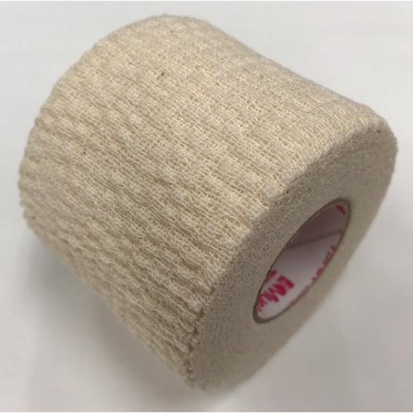 ■メーカー：ミューラー■品番：23632■カラー：ベージュ■素材： 合成ゴム、コットン■サイズ：50mm×6.8ｍ（伸長サイズ）■生産国：米国■店長の一言：水にも強く、柔らかい感触の伸縮性粘着テープです。アンダーラップの上から巻いて下さい。...