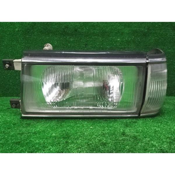 ☆日産 セドリック CLSV・Y31 H元年・左ヘッドライト・コーナーランプ