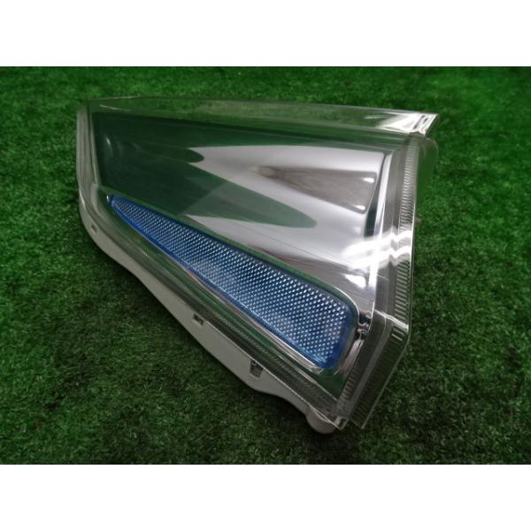 ZE0リーフ　USサイドマーカー US日産純正 フロントサイドマーカー取り付け（日産 リーフ・ZE0