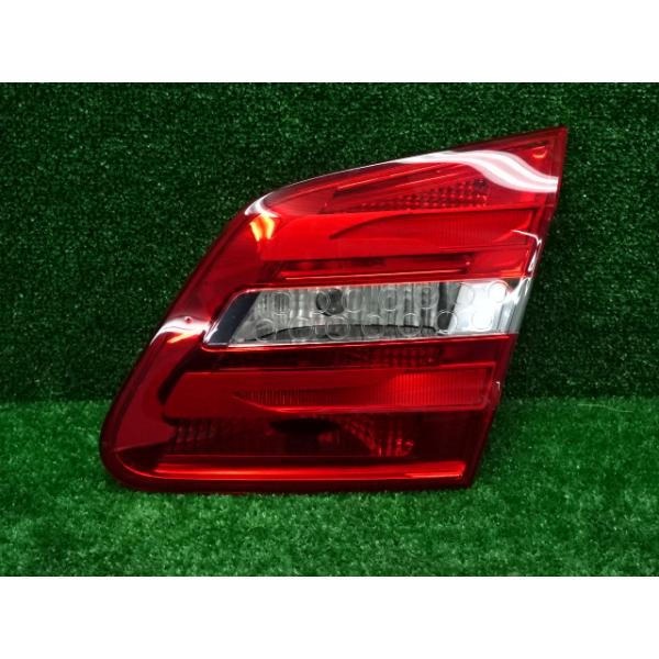 ベンツ BENZ Bクラス W246 B250 LED 右　テールランプ 特価SALE ベンツ W246 B180・246242 2012年 Bクラス・右テールライト