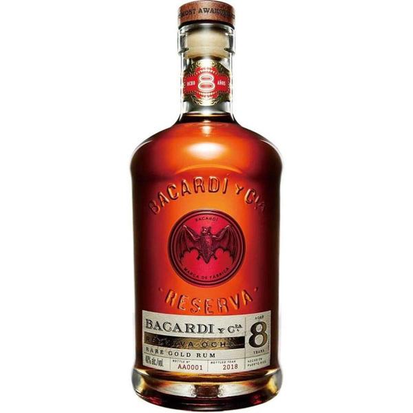 商品がリニューアルしている場合がございますので、ラベル・度数・商品規格等、商品詳細が気になる方は必ずお問い合わせ下さい。