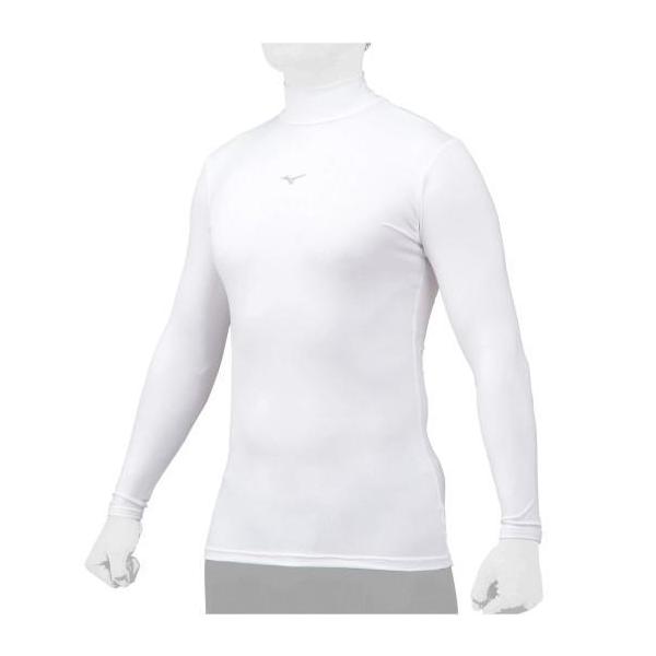 柔らかな生地の風合いと、高級感のある胸の転写マークが装い新たに。