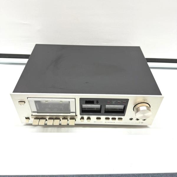 再生確認済です。その他、細かい機能等は未チェックとなります。中古品の為、キズ汚れ等ございます。店頭に陳列しているため、画像と状態が異なる場合がありますので、ご了承ください。現状品販売になりますので、返品交換等は行っていません。精密機械ため、...