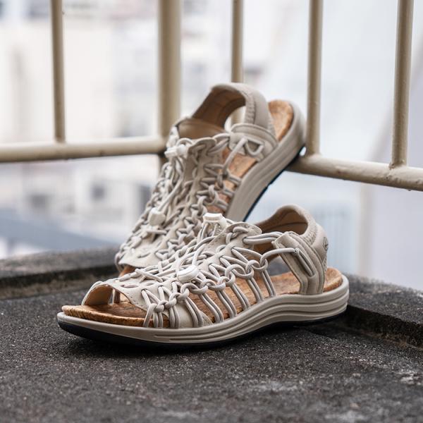 【極美品】 KEEN キーン サンダル ユニーク UNEEK II OT KEEN キーン UNEEK 2 OT ユニーク ツー オーティー ウィメンズ