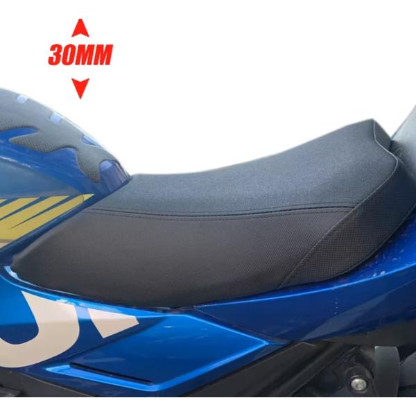 スズキ GSX250R シート 交換用シート 3CMアップ 2.5CMローダウン シート 柔らかく 純正交換用 長い距離運転最適 ブラック ドレスアップ 快適 クッション 取寄せ