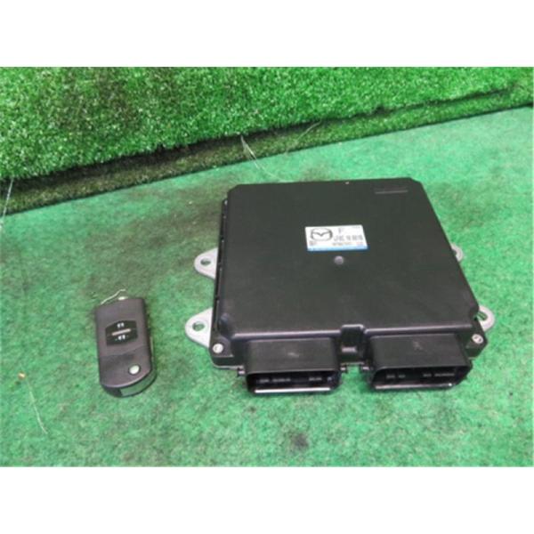 マツダ 純正 ビアンテ 《 CCEAW 》 エンジンコンピューター P10300-20007497