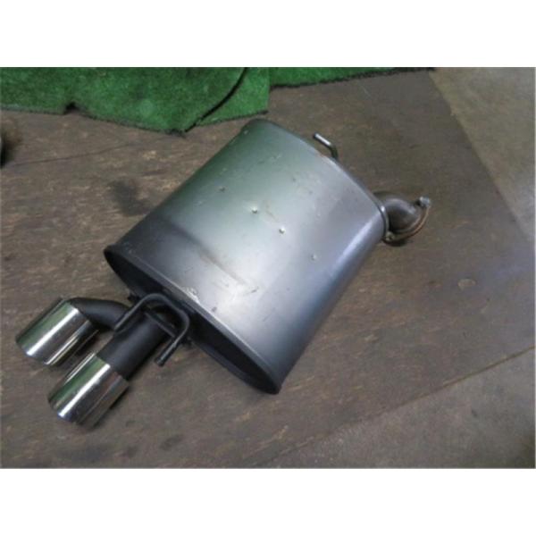 トヨタ 純正 カムリ 《 AXVH70 》 リアマフラー 17440-25030 トヨタ 純正 カムリ 《 AXVH70 》 リアマフラー 17440-25030