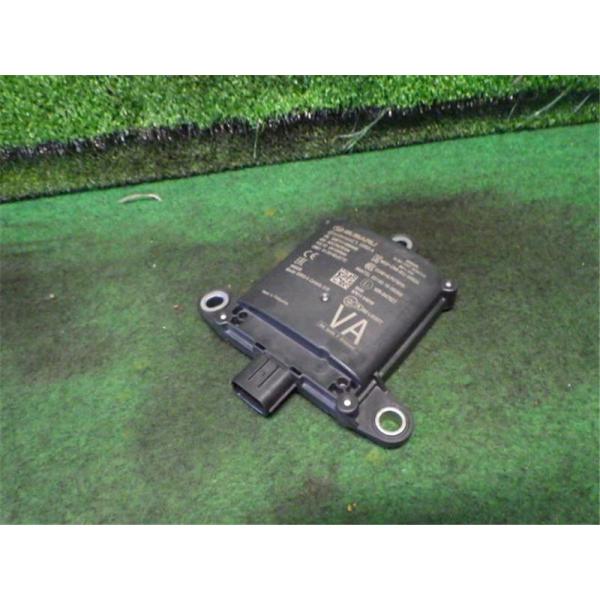 シロページ 汎用立ち絵] Shiro [パーツ分け済みPSD] - Katabami☘ - nizima