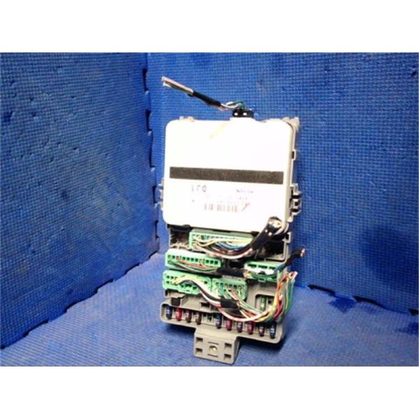 ホンダ 純正 トルネオ 《 CF3 》 ヒューズボックス P10400