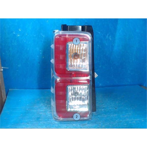 ダイハツ 純正 ウェイク 《 LA700S 》 左テールランプ P20500