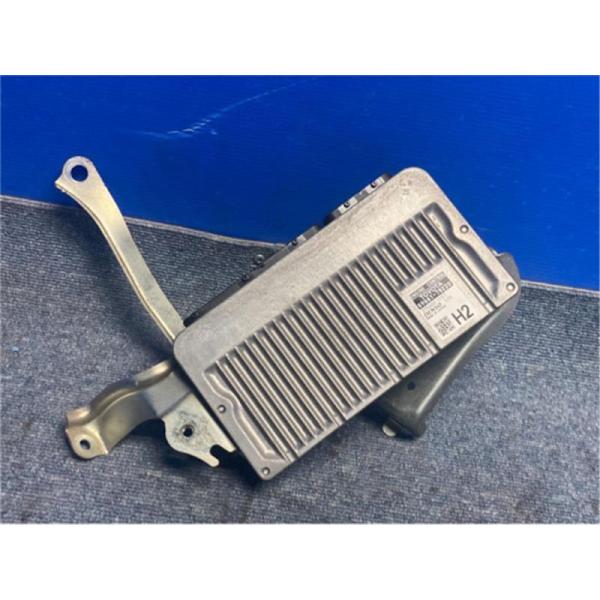 トヨタ 純正 レクサスNX 《 AYZ10 》 エンジンコンピューター P30200-25008993　