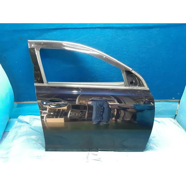 プジョー 純正 プジョー308 《 T9BH01 》 右フロントドア P30700
