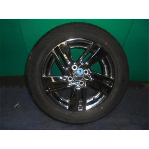 日産 純正 ノート 《 E12 》 タイヤホイール付 P41700-25008769 : NGP