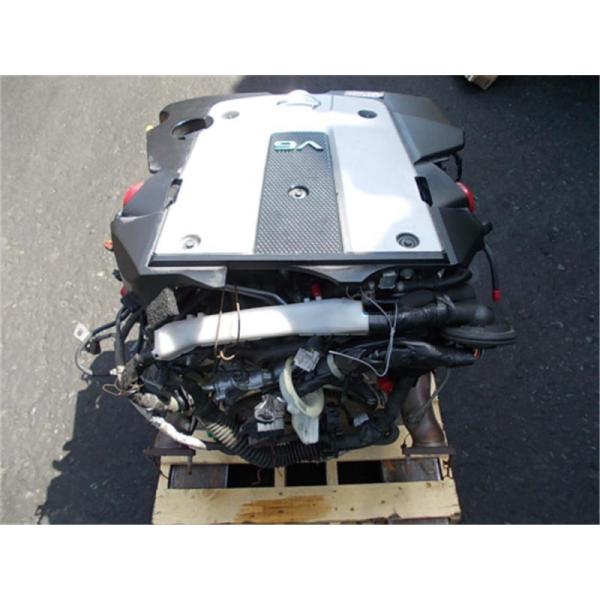 日産フーガY50前期　インフィニティ・エンジンカバーフード【中古品・送料込】 日産フーガY50前期 インフィニティ・エンジンカバーフード【中古