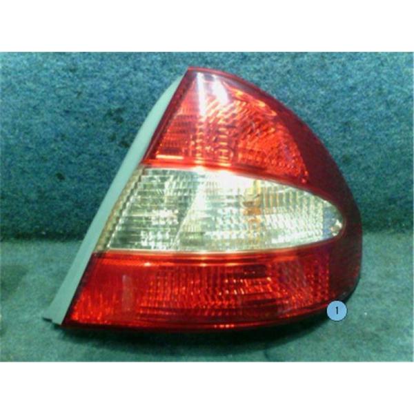 50Prius テールランプ右側 50プリウス 右テールランプ 右下テールランプ テールレンズ 右下