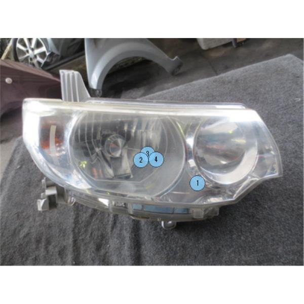 美品L375S タント　ヘッドライト左右Assy ダイハツ 純正 タント 《 L375S 》 右ヘッドライト P61100