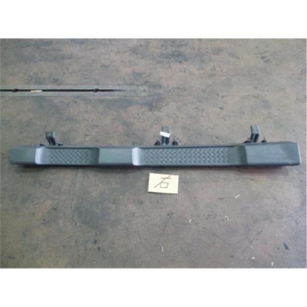 ラングラーJL純正右サイドステップ(2022製) ラングラーJL純正右サイドステップ(2022製) JLラングラー 純正