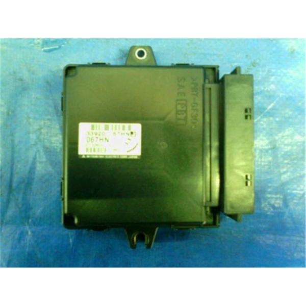 マツダ 純正 スクラム 《 DG63T 》 エンジンコンピューター P80600-26000130